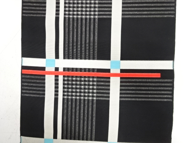  アンティーク　格子模様織り出し　八寸帯地反物